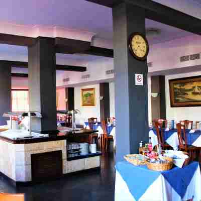 Hotel Marbel Dining/Meeting Rooms