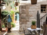 Santo Stefano Home & Breakfast Hotels near Lama Monachile