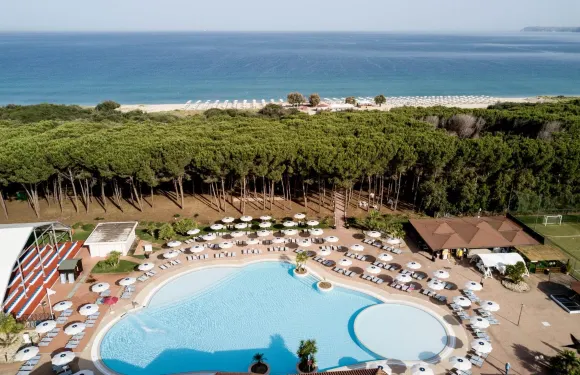 尼科泰拉海灘村莊酒店