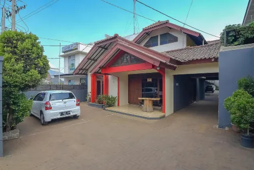 RedDoorz Near Ipdn 2