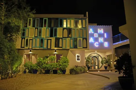 Ambiance Boutique Art Hotel Karachi Отели в г. Карачи
