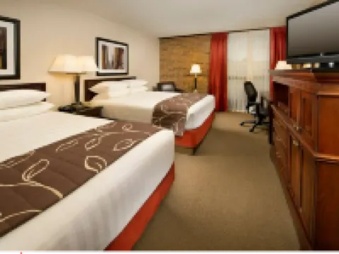 Hotel Lotus Kansas City Merriam Hotels in Overland Park
