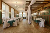 Lukomorie Hotels in Pechorsky District