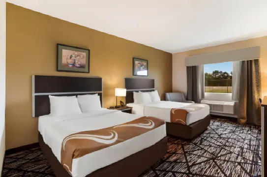 Quality Inn & Suites Pearl-Jackson