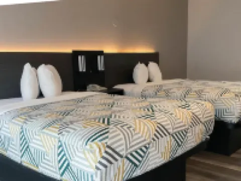 Motel 6 Omaha, NE - IAT West Hotels in Sarpy County