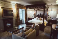 Royal Oak Hotel Hotels in 