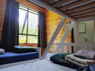 YHA Waitomo, Juno Hall のホテル