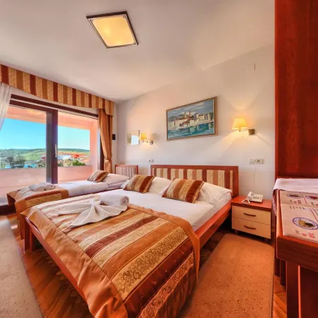 Hotel Trogirski Dvori