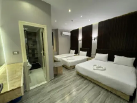 Tourist Palace Hotel