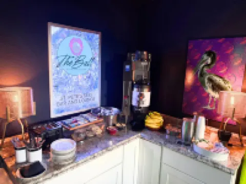 마리 진 호텔 - 성인 환영