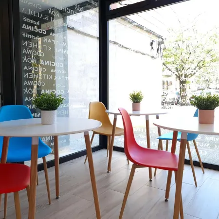 Bilbao Rooms & Kitchen Santutxu