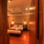 Hotel Deepa Comforts - ที่มีบาร์