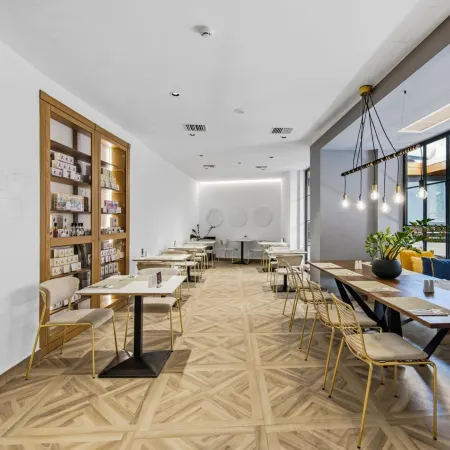 Dom Boutique Hotel