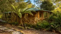 Cradle Forest Inn - parking