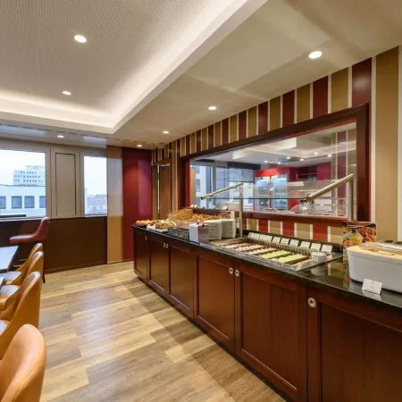 Aparthotel Adagio Frankfurt City Messe Отели рядом с достопримечательностью «Галлусфиртель»