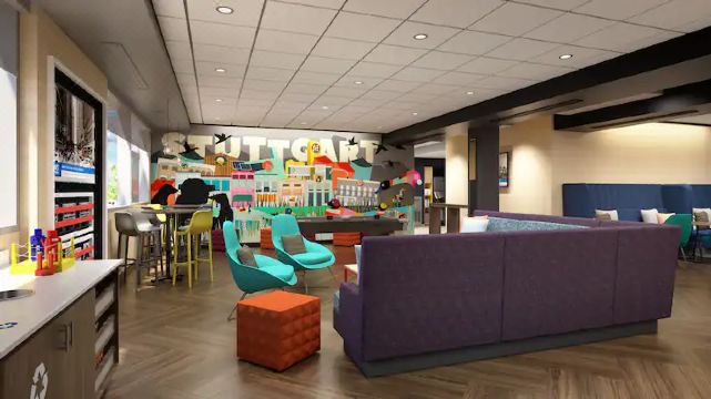 트루 바이 힐튼 커머스