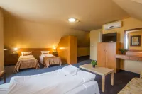 Hotel Luna Budapest Hotels near Hunyadi Janos