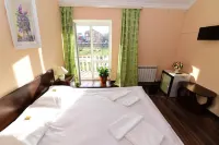 1812 Mini-Hotel Hotels in Maloyaroslavetsky District