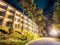 Hotel Vilage Inn All Inclusive Poços de Caldas By Nacional Inn Hotels near Santuario Mae Rainha - Fonte De Vida Nova