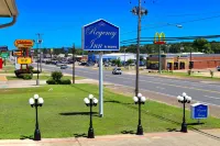 Regency Inn & Suites Hotels in Gladewater