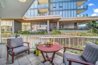 Santa Anne by the Sea Hotels in Broadbeach