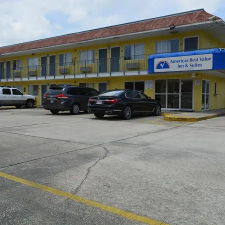 Americas Best Value Inn & Suites-Groves/Port Arthur
