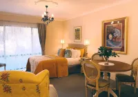 로즈우드 게스트하우스  호텔