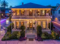 คาร์เรจเวย์อินน์