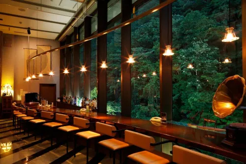 Hana to Hana - Bar
