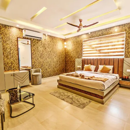 Kaadgal Resort