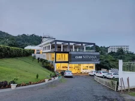 Club Nirvana Boutique Resort Pure-Veg