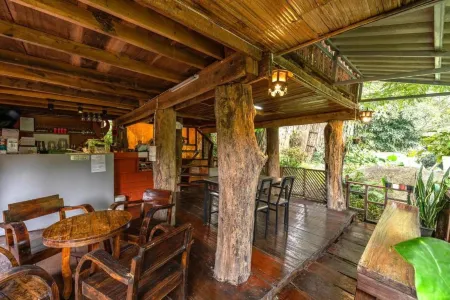 Monraumsuk home stay Chiang Mai Отели в г. Мае-Он