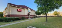 Econo Lodge Inn & Suites Mesquite - Dallas East Hotels in Forney