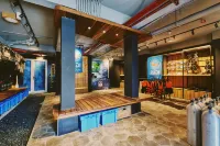 Stone Beach Club Hotels in Dhiffushi