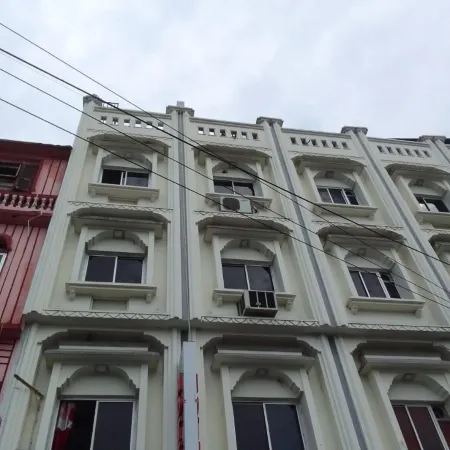 Shree Krishna Hotel