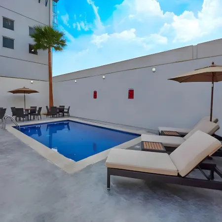 Extended Suites Cancun Cumbres