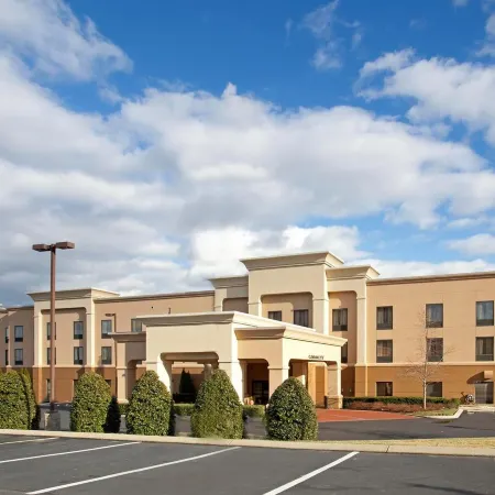Hampton Inn & Suites Nashville-Smyrna