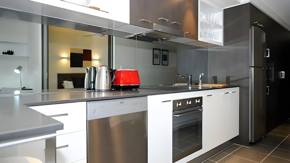 Morgan Suites