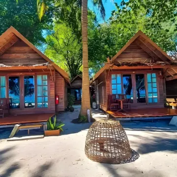 Lipe Beach Resort Các khách sạn gần Nhà hàng Rak Lay