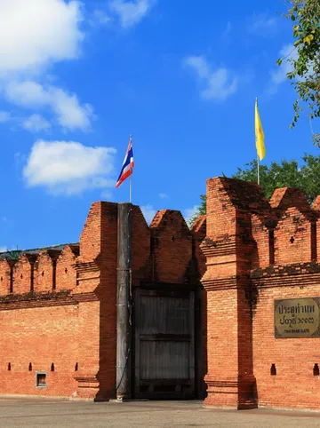 รูปภาพของโรงแรมรุ่งเรือง เชียงใหม่ (RoongRuang Hotel Chiang Mai)