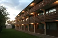 Campanile Sete - Balaruc Hotels in Montbazin