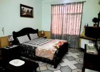 Royal Guest House Hotel a Sialkot