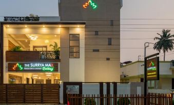 Lakshmi Paradise Lodge A/C - Housity