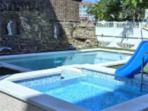 Kapitan Morej Hotel Hotels in Anapa