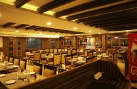 Lee Crysstal Hotels in Covelong