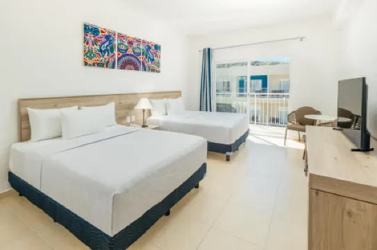 Decameron la Marina Guayabitos, Ramada All-Inclusive Resort