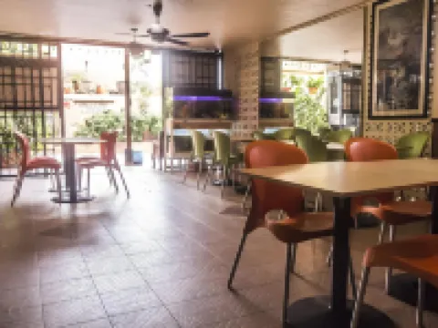 Anggerik Lodging Hotels in Gelugor