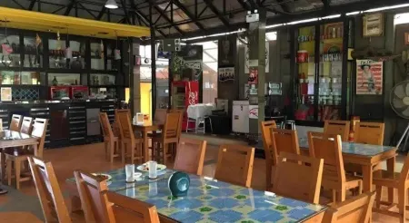 Tanisa Resort Отели рядом с достопримечательностью «Krom Luang Chumphon Khet Udomsak Royal Palace»