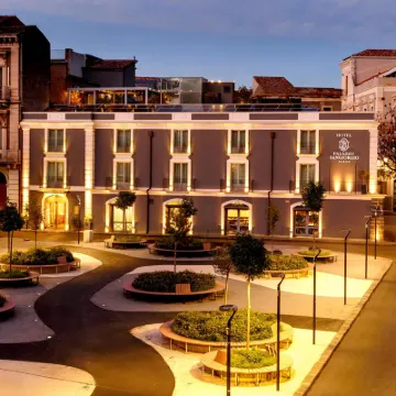 Palazzo Sangiorgio Hotels in 
