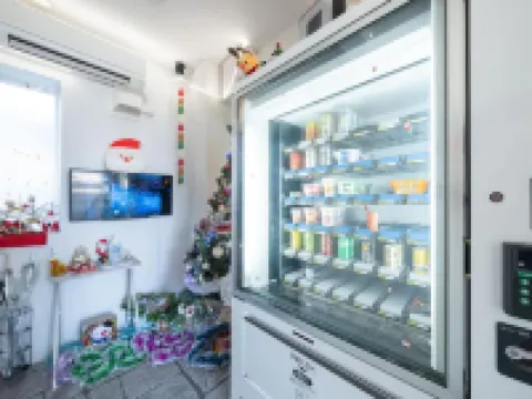 โรงแรมอิโอลิเตะ